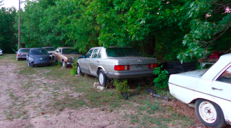 Illustration for article titled Two Years and 180 Cars Later, Michigan Man Forced to Sell 20 Cars A Month Has Eight Days To Clear His Lot